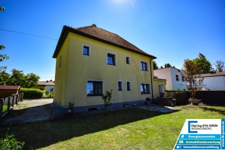 Altbau-Charme trifft Potenzial – großzügiges Haus mit 2 Einheiten