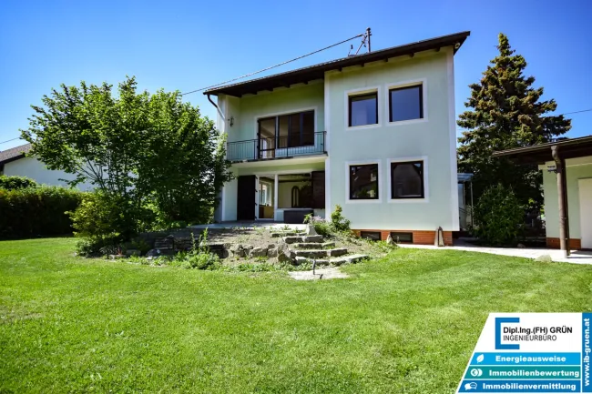 Zweifamilienhaus | großer Garten | Doppelgarage | getrennte Einheiten - Bild