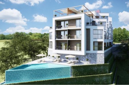 MONTENEGRO ! Schönes Penthouse mit zwei Terrassen, Berg- und malerischem Meerblick