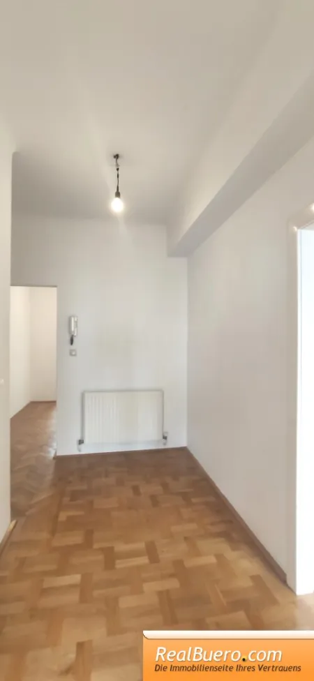 Zimmer 1 -straßenseitig