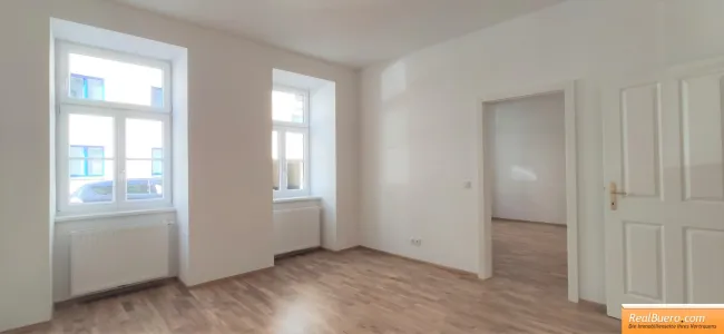 Zimmer 1 - gassenseitig