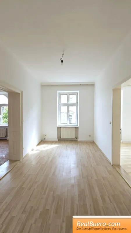 großese Eckzimmer