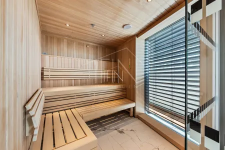 Wellnessbereich mit Sauna