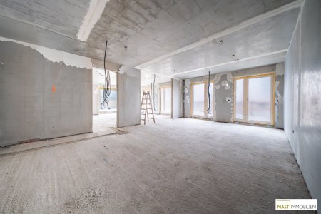 *Frühjahr 2027* 4-Zimmer DG-Wohnung mit 2 Bädern und 39qm Balkon!