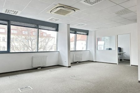 Ansprechende Büro-/Praxisräume im Zentrum von Schwechat