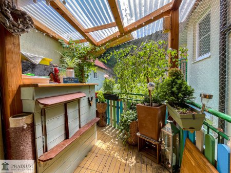 3 Zimmerwohnung mit Balkon und 2 TG-Plätzen