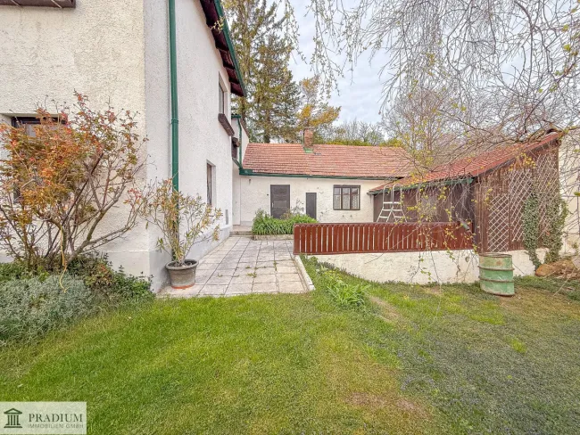 Platz für Visionen – Haus mit bis zu 3 Wohneinheiten und großem Grundstück - Bild