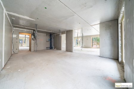 Provisionsfreie 4-Zimmer Wohnung mit 2 Bädern und 39qm Balkon!
