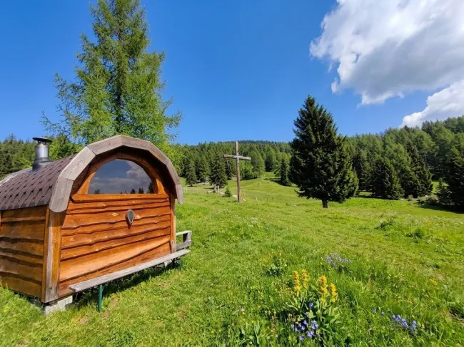 Grundstück Maltaberg - Sauna mit Blick ins Tal