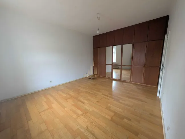 Ruhige und helle 2-Zimmer-Wohnung mit Garten in Linz, 68 m²! Serviced Apartments! - Bild