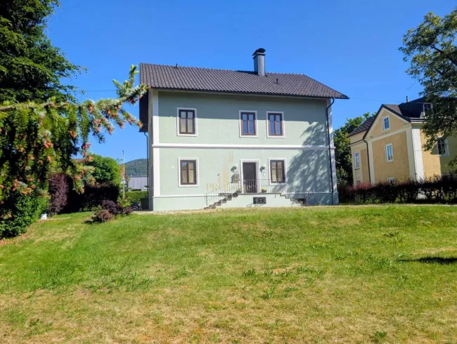 Mehrfamilienhaus - 3 Wohneinheiten mit Garten & Garage in Gmunden – WF 268m², 8 Zimmer! - Bild