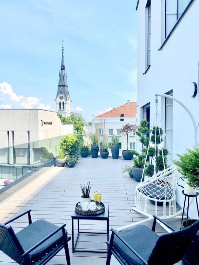 Luxuriöses Terrassenwohnung über den Dächern von Traun! Die Residenz erwartet Sie! - Bild