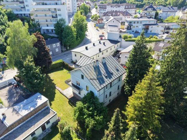 Historisches Herrenhaus aus 1896 – Charakter und außergewöhnliches Entwicklungspotenzial - Bild