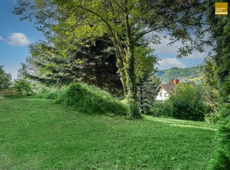 ERFÜLLT ALLES! Ideale Größe, Fernsicht, mittlere Hanglage, Süd-Ausrichtung
