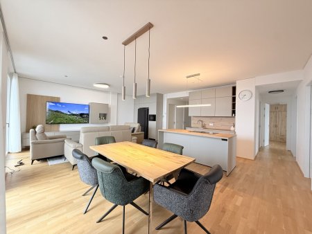 AB SOFORT - High-End Residence - Marina Tower - Vollmöbliert - Parkplatz