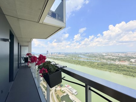 AB SOFORT - High-End Residence - Marina Tower - Vollmöbliert - Parkplatz