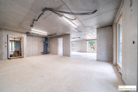 *Frühjahr 2027* Provisionsfreie 4-Zimmer Wohnung mit großzügigem Garten!
