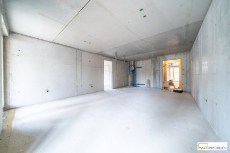 *Frühjahr 2027* Geräumige 4-Zimmer Wohnung mit über 500 qm Freifläche!