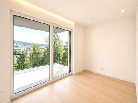 Erstbezug 2026: Gartenwohnung im Luxusprojekt mit Pool und Outdoorküche