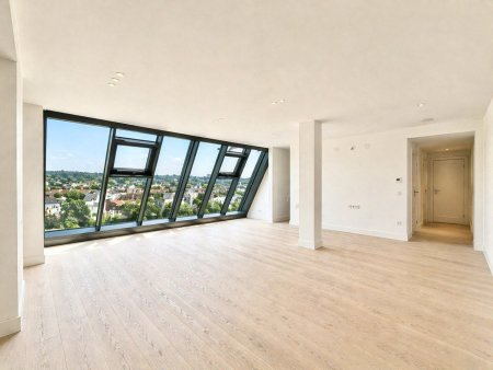 Erstbezug 2026: 3-Zimmer-Wohnung im Luxusprojekt mit Pool und Outdoorküche