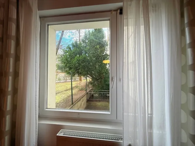 NEUBAU - WG-GEEIGNET - Möblierte 2-Zimmer-Wohnung - Bild
