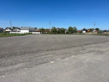 Lagerplatz zu Vermieten - Bild