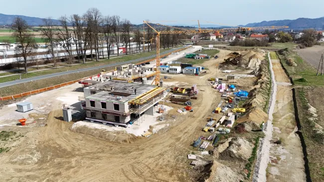 Fertigstellung 2026! Gartenwohnung Kaiserallee Grafenstein - Baukörper K3 Top 2 (EG) - Bild