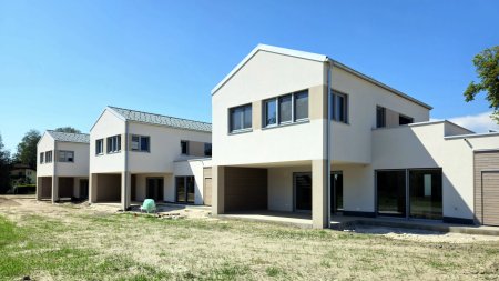 Kaiserallee Grafenstein - Einfamilienhaus schlüsselfertig inkl. Carport (gekoppelt)