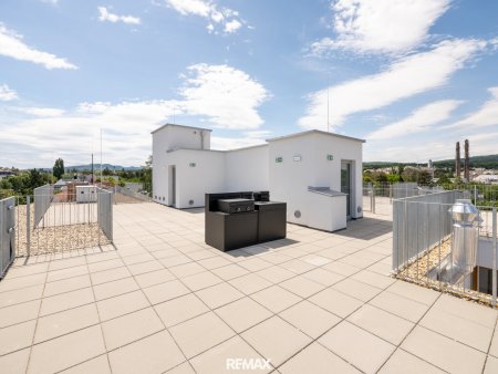Stilvoll wohnen, draußen genießen – 2 Zimmer mit Terrasse