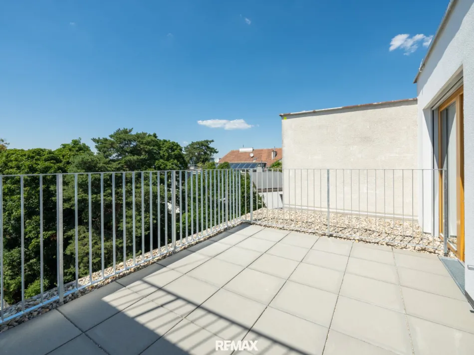 Provisionsfrei ! Wohnkomfort auf einer Ebene – 3-Zimmer-Wohnung mit drei Terrassen, Erstbezug ! - Bild