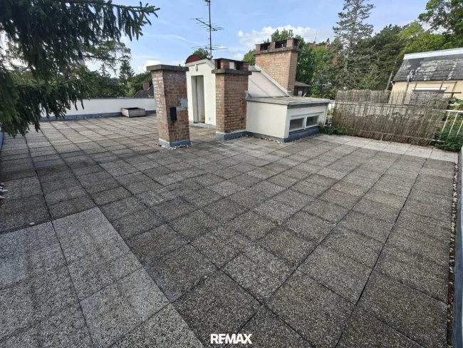 Dachterrasse gartenseitig