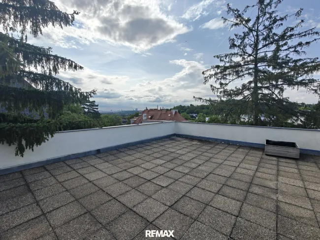 Dachterrasse mit Blick über Wien