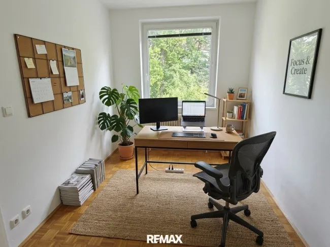 Schlafzimmer 2 - Einrichtungsbeispiel als Home Office