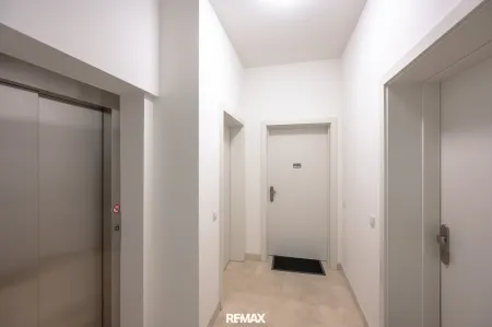 Lift vorhanden