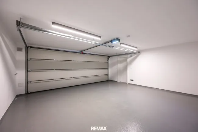 Garage für 2 PKWs