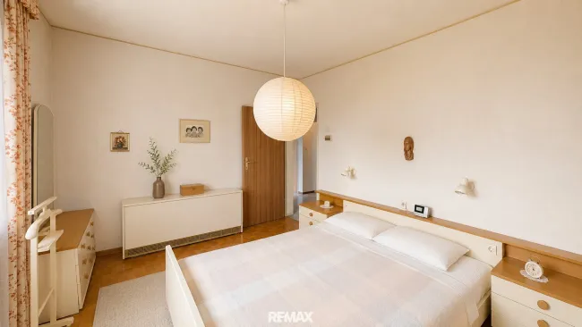 2. Schlafzimmer