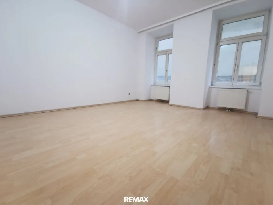 Investmentpaket oder Einzeln in Bestlage des 9. Bezirk. Teils mit Freiflächen. - Bild