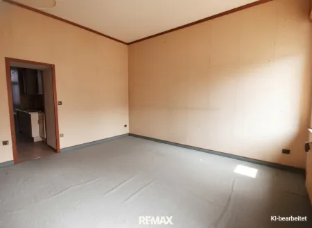 Gute Wohnmöglichkeit und 1 großzügiges Zimmer, großer Vorraum, leicht einzurichten. Sehr angenehme Lage im 10..