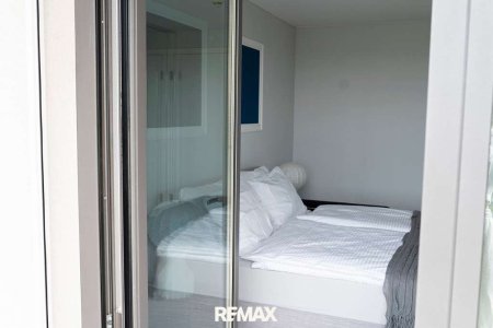 Exklusives Apartment mit riesiger Terrasse und Schönbrunnblick im Hilton Double Tree zu mieten!