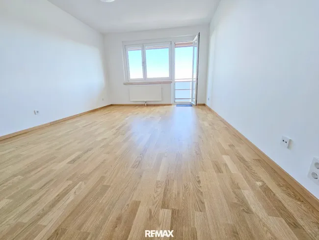 Südseitiges Wohnzimmer