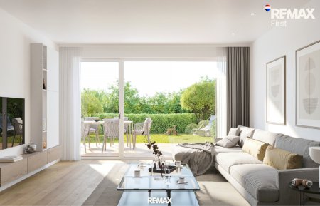 PROVISIONSFREI – Exklusive Dachgeschosswohnung mit Terrasse