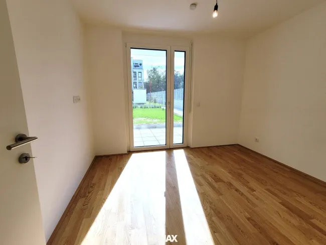 Schlafzimmer 2 mit Terrassenausgang