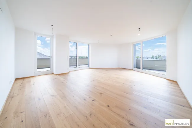 *Seltenheit* 4-Zimmer Familienwohnung mit 100 qm Freiflächen! - Bild