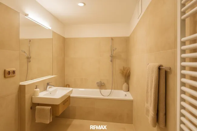 Badezimmer mit Badewanne, Homestaging