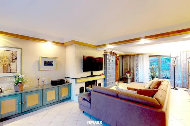 08 Wohnzimmer