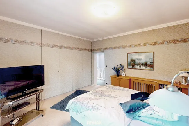 11 Schlafzimmer