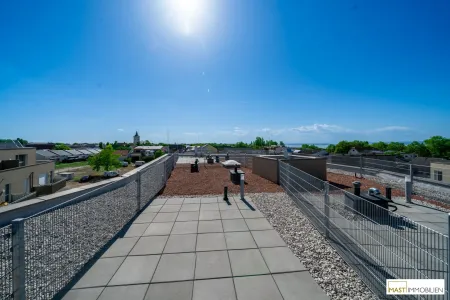 Provisionsfreie Dachgeschosswohnung mit über 100qm Freifläche!