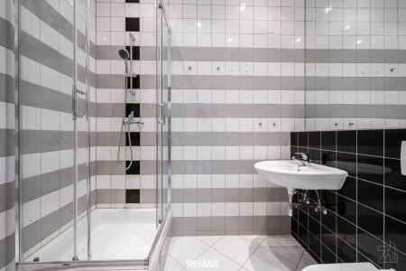INVESTMENTHIT | 39 m² | renovierter Altbau | PROVISIONSFREI | unbefristet vermietet