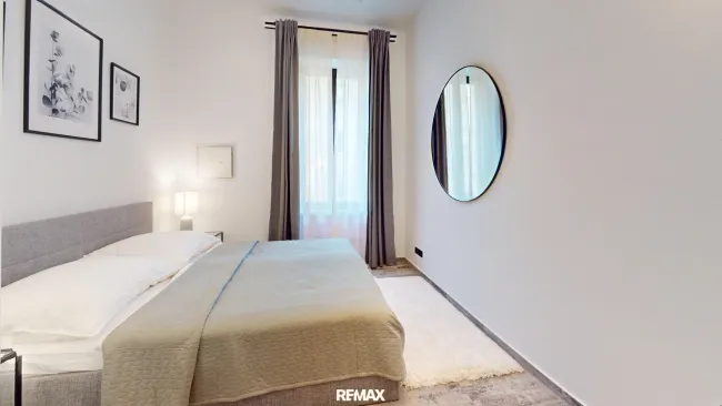Top aufgeteilte 3 Zimmer Wohnung mit traumhaft sonniger TERRASSE im Innenhof | PROVISIONSFREI - Bild