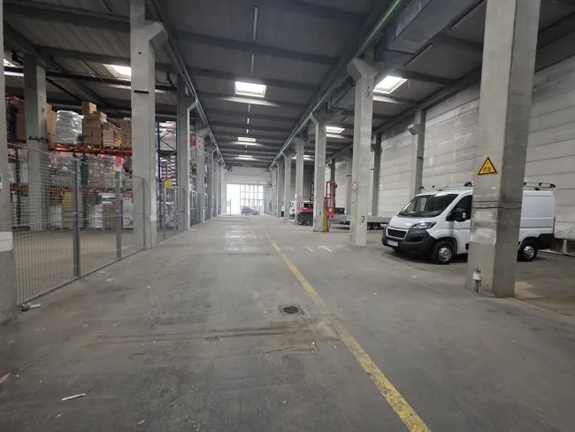 Lagerhalle